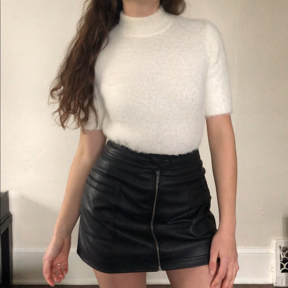 Irresistibly Fuzzy And Soft Sweater! Mock Neck - image 5